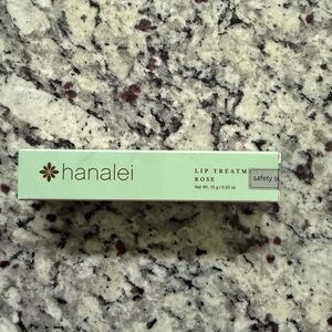 Hanalei Lip Treatment in Rose